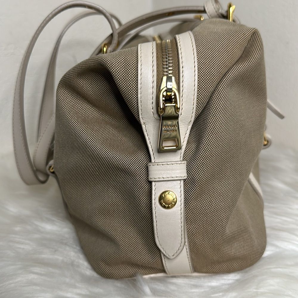 💯Authentic Prada Canapa Logo Handbag🍀 - Picture 15 of 17